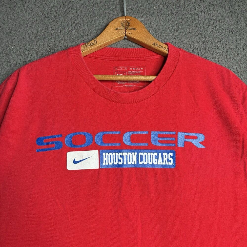 Vintage Nike Team Issued University Of Houston Soccer XL Red T Shirt NCAA